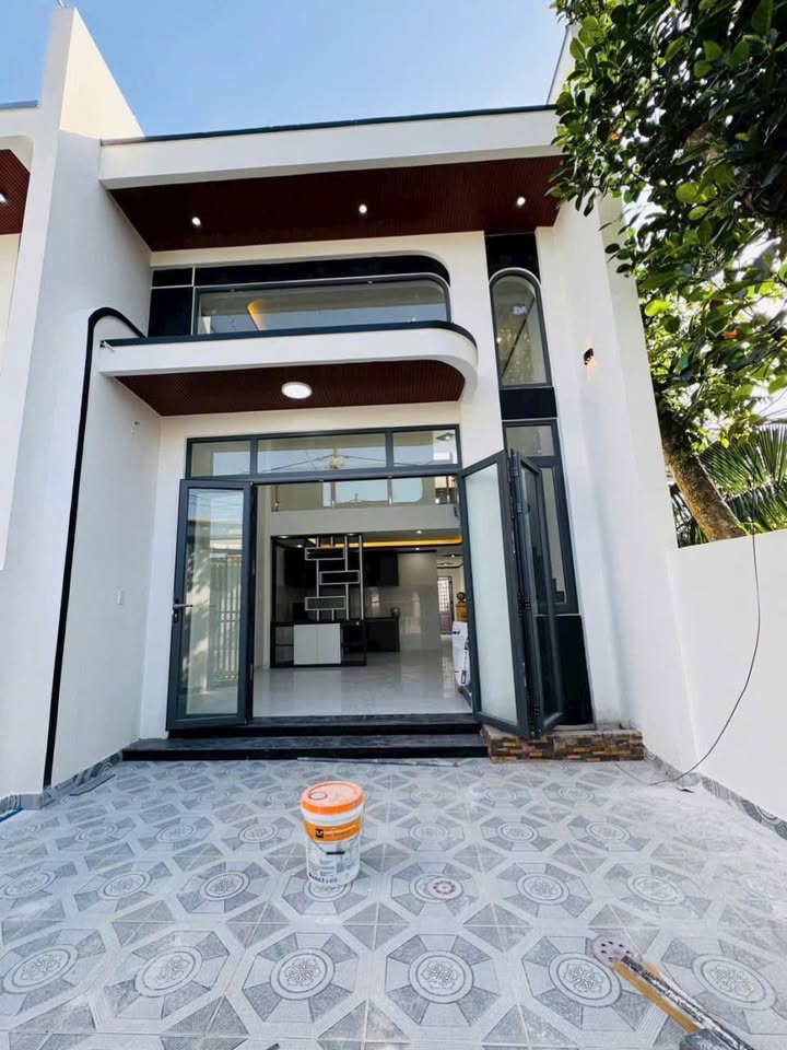 Cô Chú về quê sống cần bán lại căn nhà gác lửng