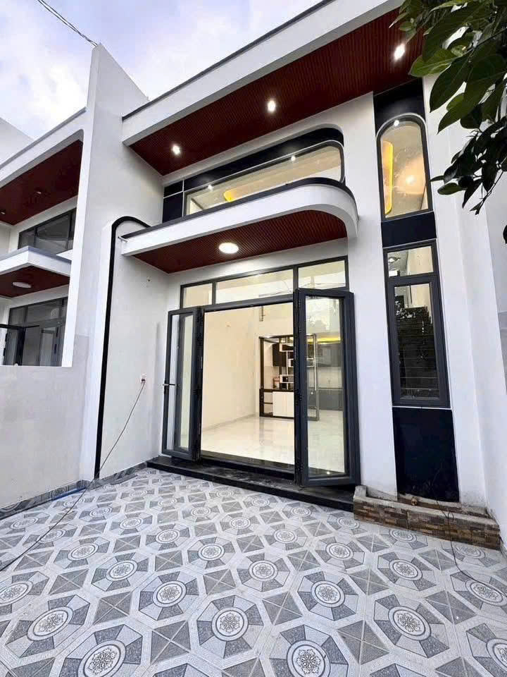 🔥CHÍNH CHỦ VỪA XÂY NHÀ GÁC LỬNG HOÀN THIỆN